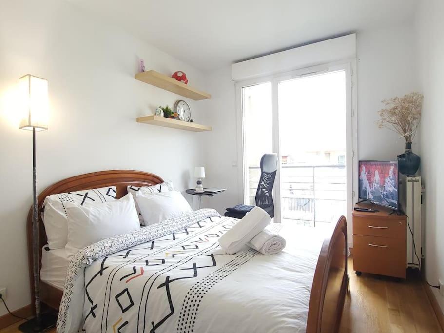 Cozy Haven Near Paris La Defense Grande Arche Lägenhet Courbevoie Exteriör bild